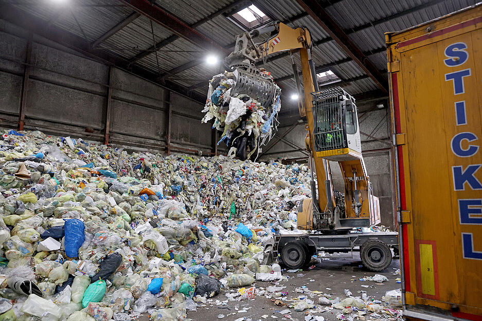 Mülltrennung bei ALBA in Heilbronn Mülltrennung bei ALBA in Heilbronn