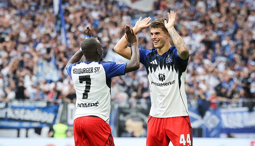 Brach den Tor-Bann des HSV: Luka Vuskovic (r).