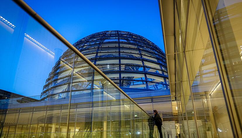 Ein Koloss aus Glas: die Reichstagskuppel. (Archivbild)
