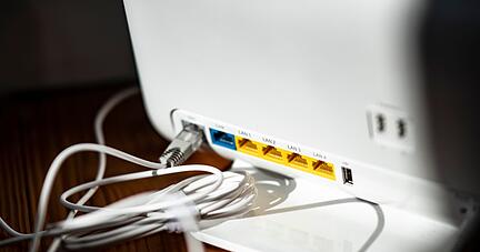 Nur gut jeder dritte Nutzer bekam im Zeitraum 2020/21 die volle Datenrate, die ihm vertraglich zugesichert war, oder sogar noch mehr.