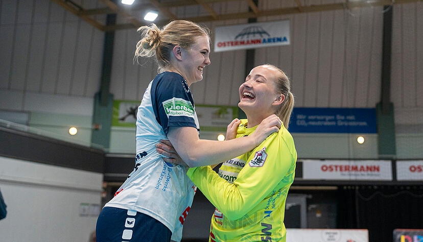 Lynn Holtman (links) und Johanna Fossum werden in der n&auml;chsten Saison nicht mehr gemeinsam so ausgelassen f&uuml;r die Sport-Union Neckarsulm jubeln, wie hier nach dem gelungenen Klassenerhalt im vergangenen Jahr.