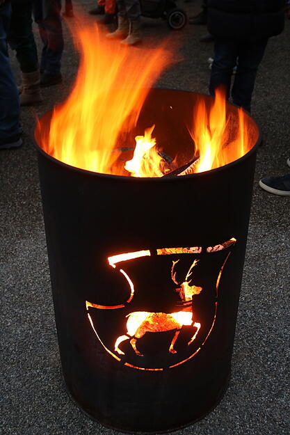 Weihnachtsmarkt Friedrichsruhe: Wildes Wintererlebnis am Jagdschloss Weihnachtsmarkt Friedrichsruhe: Wildes Wintererlebnis am Jagdschloss