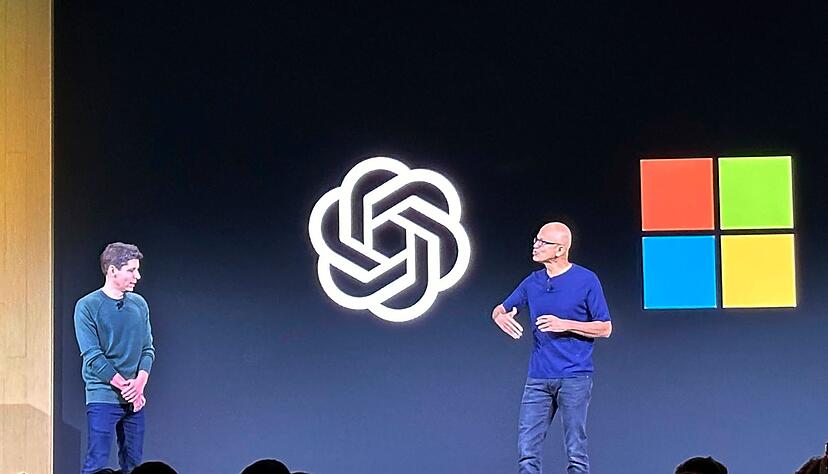 Microsoft-Chef Satya Nadella (rechts im Bild) war ein früher Unterstützer von OpenAI und des Mitgründers Sam Altman. (Archivbild) Microsoft-Chef Satya Nadella (rechts im Bild) war ein früher Unterstützer von OpenAI und des Mitgründers Sam Altman. (Archivbild)