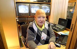 Wolfgang Niecke an der Kasse im Historischen Museum im Steinhaus. Wolfgang Niecke an der Kasse im Historischen Museum im Steinhaus.