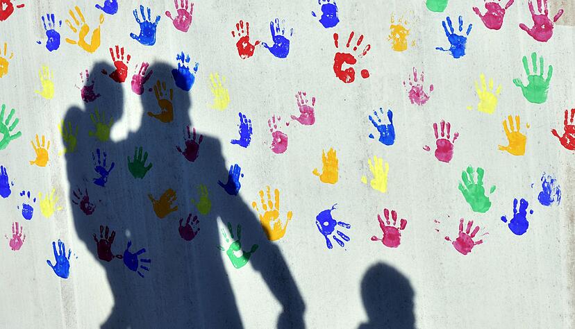 Weniger Menschen bekamen 2024 Elterngeld. (Symbolbild)