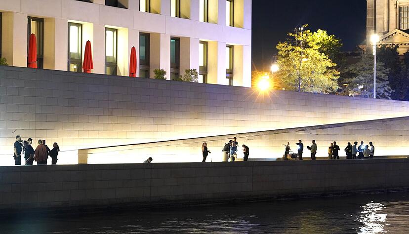 Die mutma&szlig;lichen Angreifer flohen, bevor die Polizei eintraf. (Archivbild)