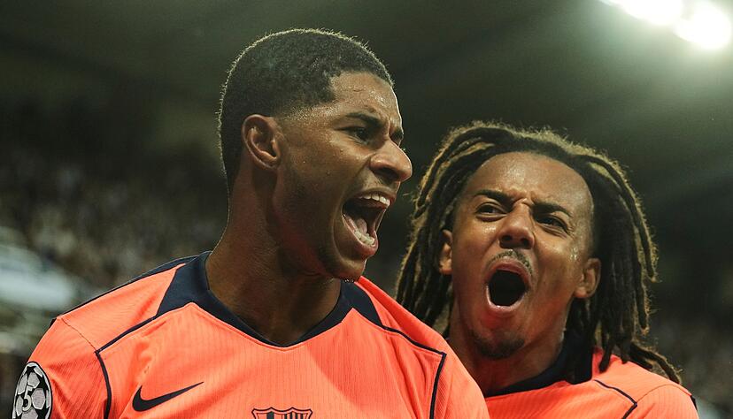 Marcus Rashford (links) traf doppelt für den FC Barcelona