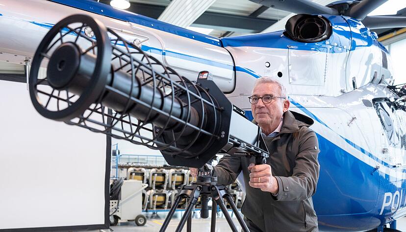 Innenminister Thomas Strobl (CDU) fordert mehr Tempo bei der Drohnenabwehr. (Archivbild)