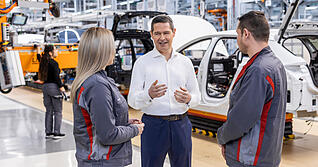 Audis Personalvorstand Xavier Ros betont, dass in Zukunftsfeldern weiterhin auch externe Einstellungen erfolgen.