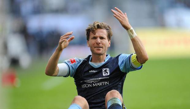 Münchens Benjamin Lauth wird krass sportwidriges Verhalten vorgeworfen. Foto: Andreas Gebert Münchens Benjamin Lauth wird krass sportwidriges Verhalten vorgeworfen. Foto: Andreas Gebert