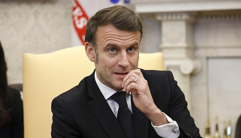 Präsident Macron hält vertrauliche Diskussionen zwischen Kiew und Washington für zielführender. Präsident Macron hält vertrauliche Diskussionen zwischen Kiew und Washington für zielführender.