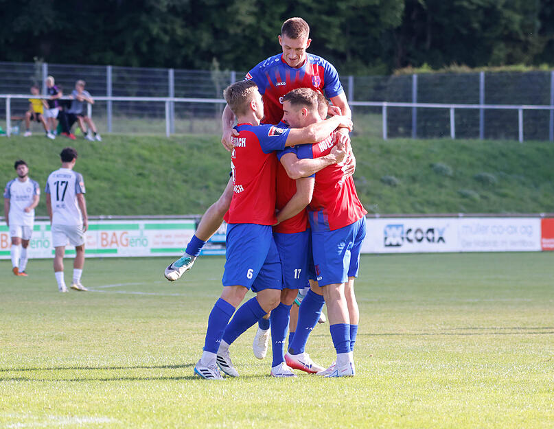 Fußball-Oberliga, FSV Hollenbach - FC Nöttingen Fußball-Oberliga, FSV Hollenbach - FC Nöttingen