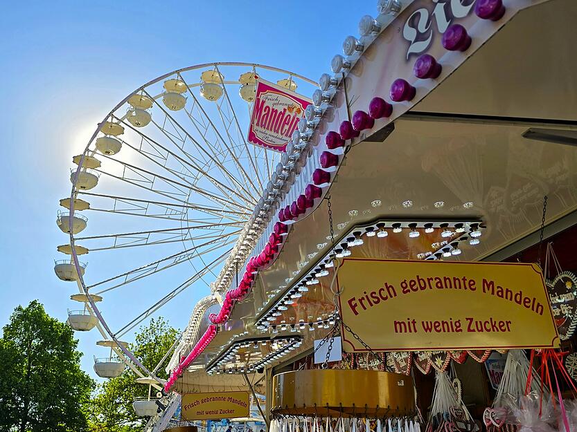 Die Er&ouml;ffnung des Fr&uuml;hlingsfests lockt mit besonderen Angeboten und Aktionen.