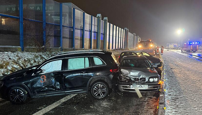 In Lichtenfels in Bayern kam es zu einer Massenkarambolage.