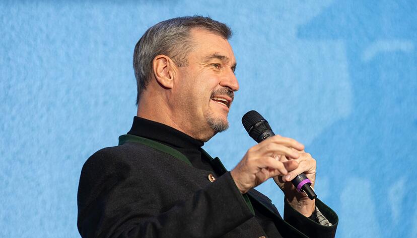 Im Gespräch hat Söder über seine erste Liebe geplaudert. Im Gespräch hat Söder über seine erste Liebe geplaudert.