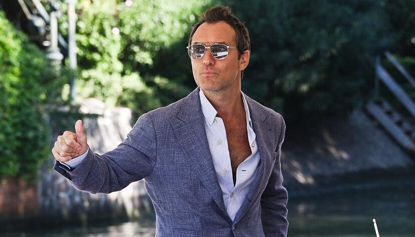 Jude Law bei seiner Ankunft in Venedig vor der Premiere.