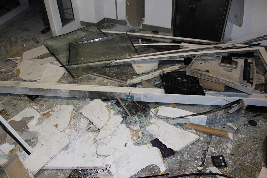 Gesprengter Bankautomat Stockheim | 16.12.