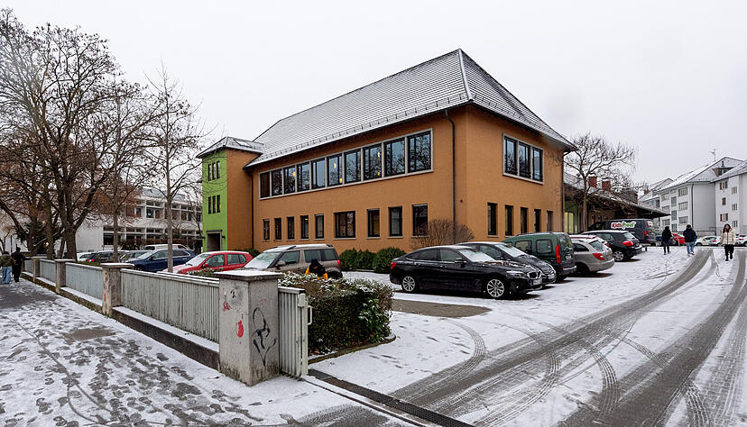 Hinter der Alten Kelter in Heilbronn könnte die neue Grundschule gebaut werden – oder aber die dortigen Hallen werden abgerissen, damit ein Pausenhof angelegt werden kann.