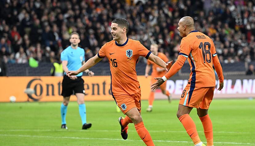 Die Niederlande spielt im ersten Spiel bei der EM 2024 gegen Polen. Die Niederlande spielt im ersten Spiel bei der EM 2024 gegen Polen.
