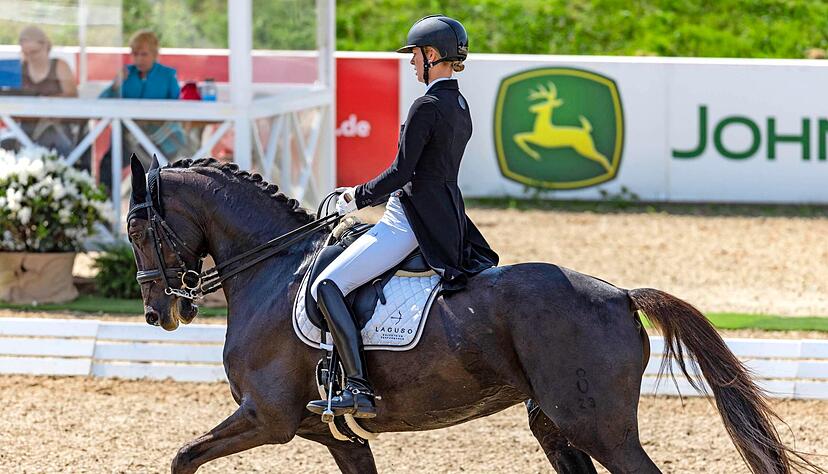 Dass Ann-Kathrin Lindner nicht mehr Sunfire zur Verfügung steht, ist eine Chance für andere Pferde, wie hier für Olympia kürzlich auf dem Mannheimer Maimarkt. 
Foto: imago images/Stefan Lafrentz
