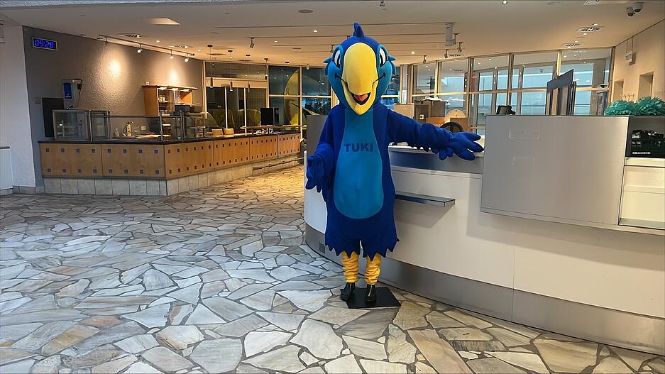 Aquatoll-Maskottchen Tuki lauschte ebenfalls den Comeback-Pl&auml;nen.