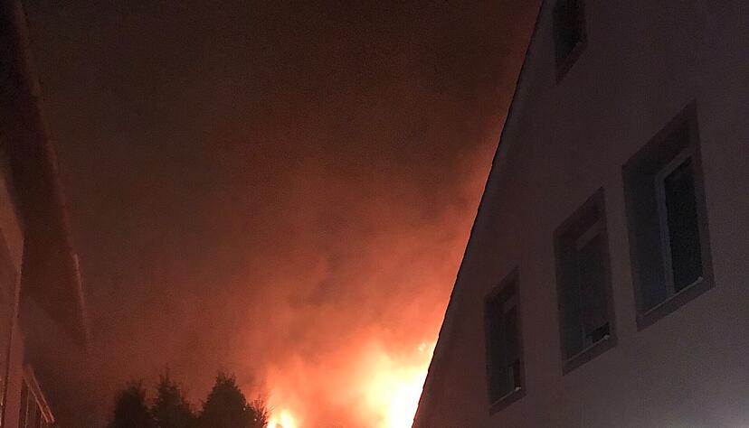 Die Feuerwehr war am Samstagmorgen wegen einem Dachstuhlbrand in Heilbronn-Böckingen im Einsatz.