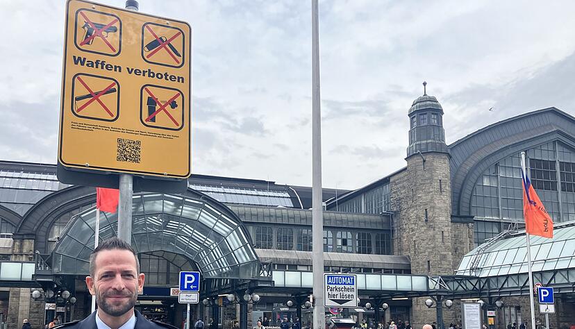 Viele Städte haben sogenannte Waffenverbotszonen eingerichtet, so wie hier am Hamburger Hauptbahnhof. (Archivbild) Viele Städte haben sogenannte Waffenverbotszonen eingerichtet, so wie hier am Hamburger Hauptbahnhof. (Archivbild)