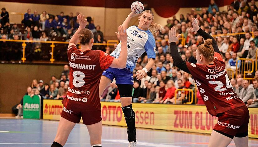 Paulina Uscinowicz bewies am Samstagabend aus der Distanz mehrfach ihre Torgefahr. Doch sechs Tore der Polin reichten nicht f&uuml;r einen Ausw&auml;rtssieg der Sport-Union Neckarsulm bei der HSG Bensheim/Auerbach.