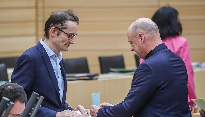 Daniel Born (r) steht vor dem Ende seiner politischen Laufbahn. Daniel Born (r) steht vor dem Ende seiner politischen Laufbahn.