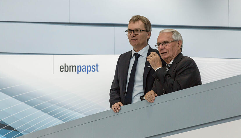 Das Sturm Family Office von EBM-Papst-Mitgründer Gerhard Sturm (rechts) steigt bei Ceracon ein. Zur Geschäftsführung des Investmentgesellschaft gehören Sturms Kinder Ralf Sturm (links) und Heide Stober-Sturm. Das Sturm Family Office von EBM-Papst-Mitgründer Gerhard Sturm (rechts) steigt bei Ceracon ein. Zur Geschäftsführung des Investmentgesellschaft gehören Sturms Kinder Ralf Sturm (links) und Heide Stober-Sturm.