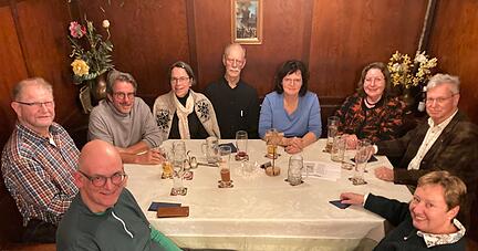 Einig in der Solidarit&auml;t mit Israel: Der Stammtisch des Vereins J&uuml;disches Leben Kraichgau tagte nach dem Terrorangriff der Hamas gegen Israel.
Foto: J&ouml;rg K&uuml;hl