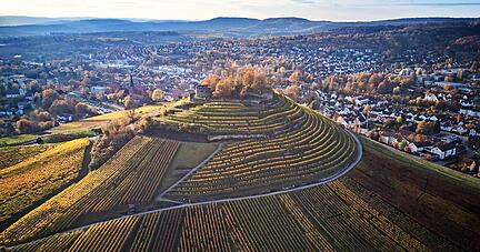 Die Weibertreu thront als Wahrzeichen über Weinsberg. Sie bietet ein lohnendes Ziel für einen Spaziergang, ist doch eine Rundumaussicht garantiert, wenn die Burgruine wieder geöffnet ist.
Foto: Wolfram Linnebach