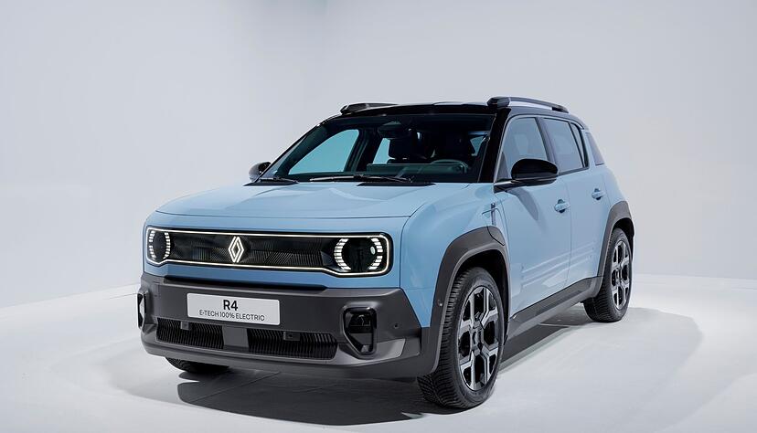 Neuauflage: Der R4 E-Tech Electric rollt in die Spurrillen des legend&auml;ren Kleinwagens R4.