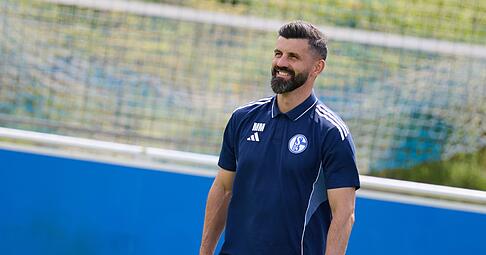 Trainer Miron Muslic kam vom englischen Zweitliga-Absteiger Plymouth.