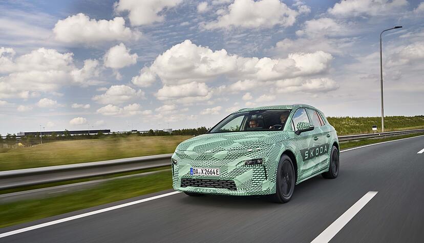 Der Skoda Elroq: Skodas neues Elektro-SUV startet Anfang nächsten Jahres und bietet Platz für fünf Personen und 470 Liter Gepäck. Der Skoda Elroq: Skodas neues Elektro-SUV startet Anfang nächsten Jahres und bietet Platz für fünf Personen und 470 Liter Gepäck.