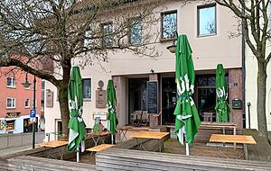 Das Kaffeehaus 3Modul am Marktplatz schließt Ende April. Es gibt Interessenten für eine weitere gastronomische Nutzung, sagt der Eigentümer.