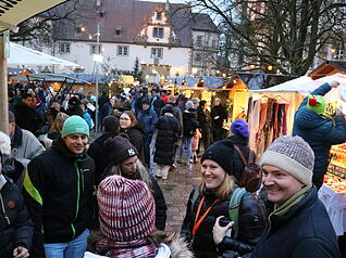 Am Wochenende findet der Weihnachtsmarkt in Schöntal statt. Am Wochenende findet der Weihnachtsmarkt in Schöntal statt.