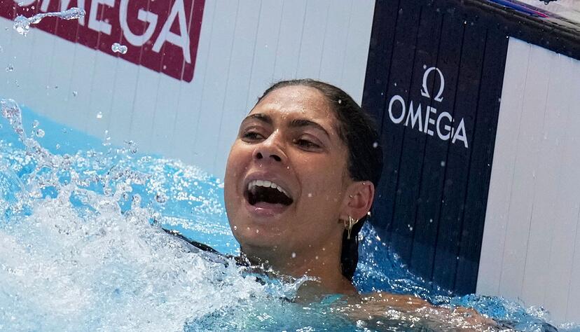 Anna Elendt jubelt &uuml;ber Sensationsgold.