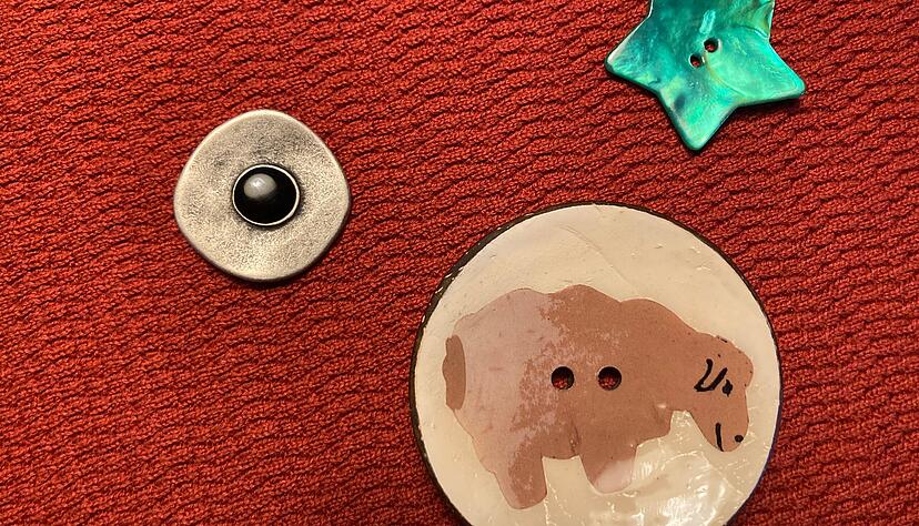 Ausgefallene Designs: Budke handelt mit exklusiven Kurzwaren.