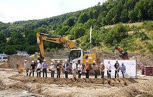 Spatenstich zur Erweiterung des Bürkert-Campus in CriesbachFoto: Gleichauf, Christian Spatenstich zur Erweiterung des Bürkert-Campus in CriesbachFoto: Gleichauf, Christian