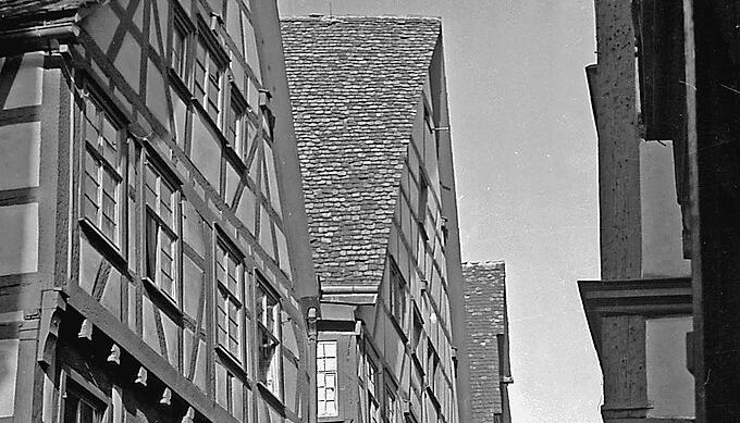 Durchblick zur Kilianskirche: Klostergasse vor der Zerstörung Heilbronns 1944.
Foto: Stadtarchiv Durchblick zur Kilianskirche: Klostergasse vor der Zerstörung Heilbronns 1944.
Foto: Stadtarchiv