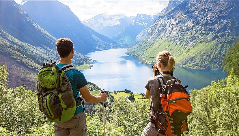 In den Reisebüros der Region nehmen seit rund drei Wochen die Buchungen wieder spürbar zu. In den Reisebüros der Region nehmen seit rund drei Wochen die Buchungen wieder spürbar zu.
