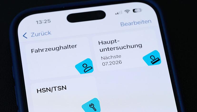 Die App wurde vom Kraftfahrt-Bundesamt und der Bundesdruckerei entwickelt. Die App wurde vom Kraftfahrt-Bundesamt und der Bundesdruckerei entwickelt.