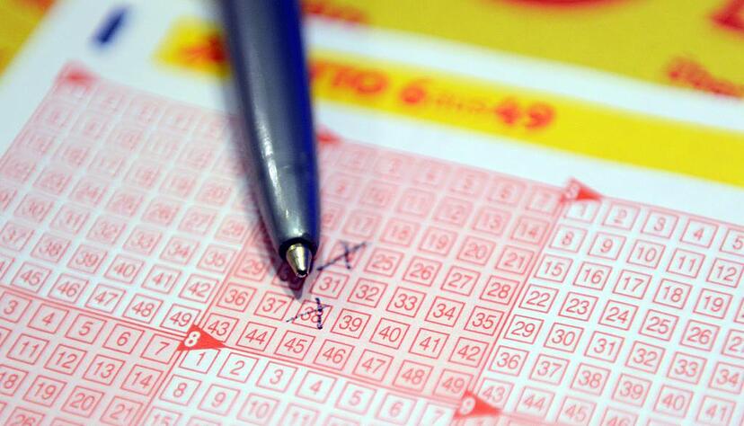 In Hohenlohe fehlte einer Lotto-Spielerin nur eine Zahl, um den Jackpot zu knacken. In Hohenlohe fehlte einer Lotto-Spielerin nur eine Zahl, um den Jackpot zu knacken.