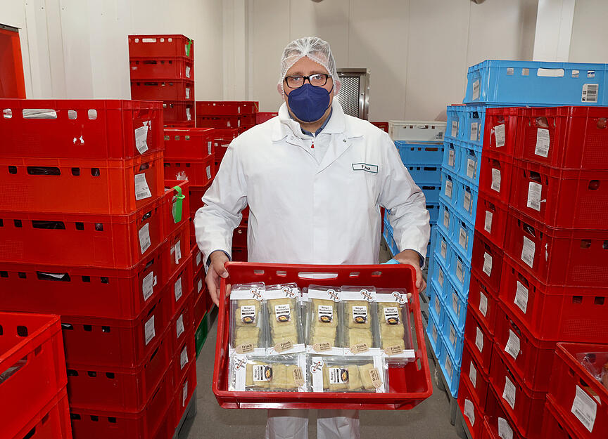 Maultaschenproduktion bei der Metzgerei Nothwang in Bad Friedrichshall