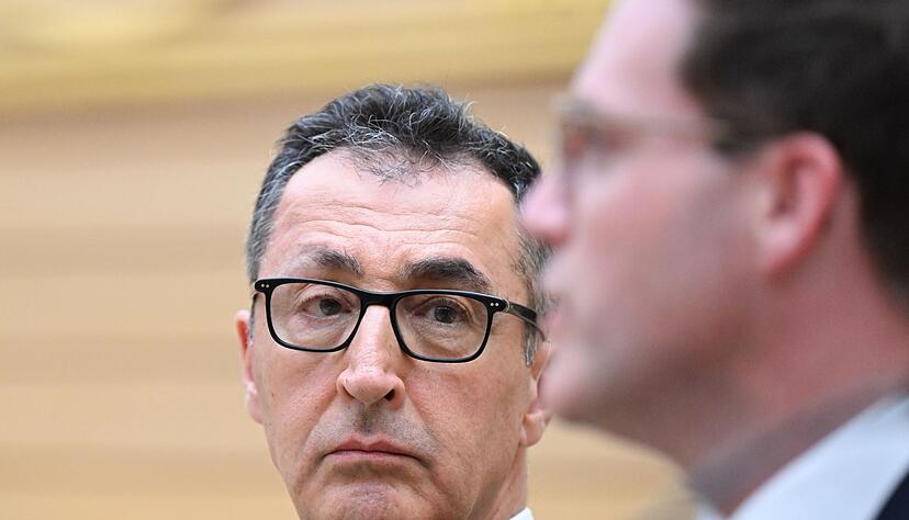 Cem &Ouml;zdemir will mit Manuel Hagel offizielle Gespr&auml;che &uuml;ber eine Regierungszusammenarbeit f&uuml;hren.