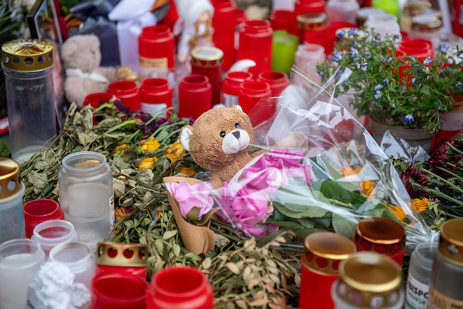 Gedenkfeier für getöteten Jungen in der St. Laurentiuskirche in Niedernhall.