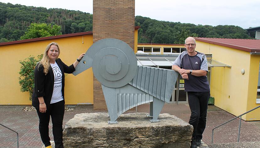 Im Zeichen des Widders: Kristin Heunemann und Dirk Schwarz kooperieren mit ihren Schulen. Wegen Corona ist diese Zusammenarbeit in der &uuml;blichen Form derzeit nicht mehr m&ouml;glich.
Foto: Simon Gajer
