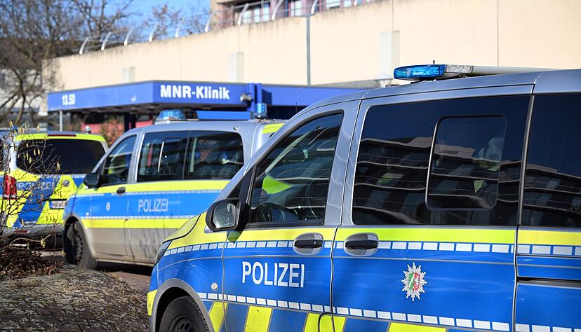 Angeschossener in Düsseldorfer Uniklinik nicht in Lebensgefahr. Angeschossener in Düsseldorfer Uniklinik nicht in Lebensgefahr.