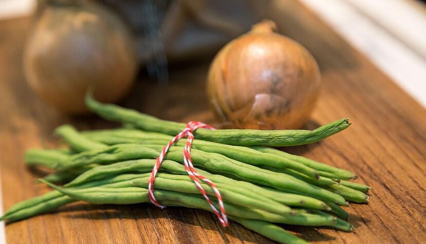 Gr&uuml;ne Bohnen enthalten viele gesunde Mineralstoffe wie Kalzium und Eisen sowie Fols&auml;ure und die Vitamine C und K.